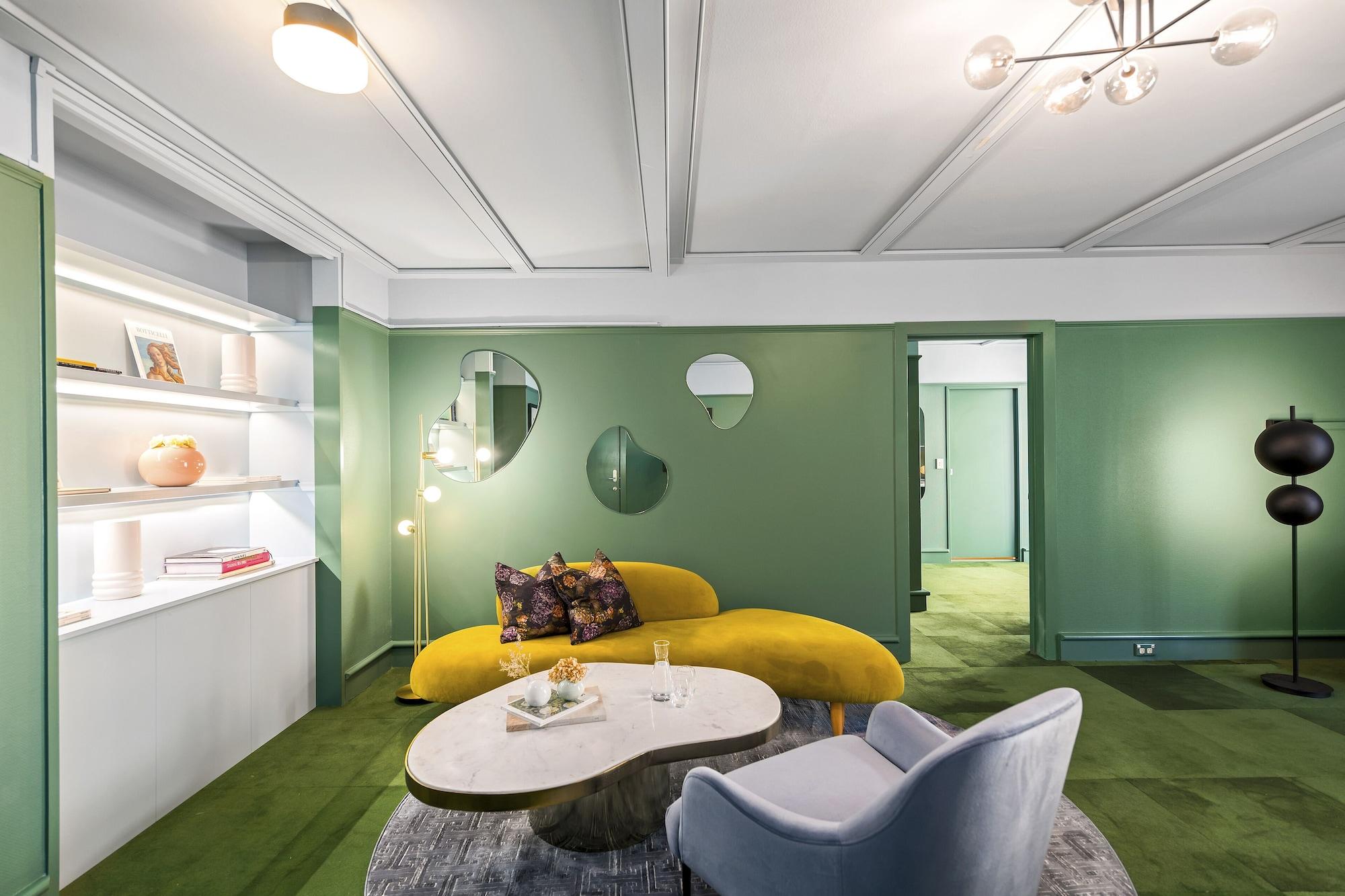 The Central Private Hotel By Naumi Hotels Квинстаун Экстерьер фото