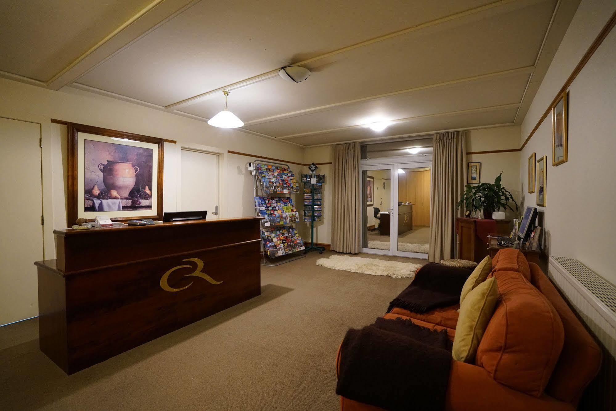 The Central Private Hotel By Naumi Hotels Квинстаун Экстерьер фото